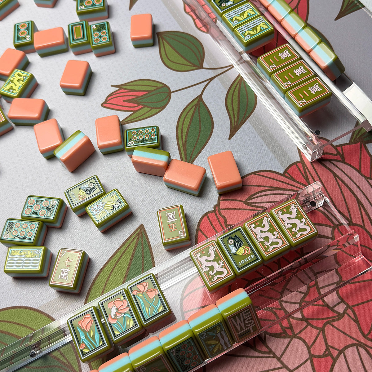 Long Line Roses Coral Mahjong Mat